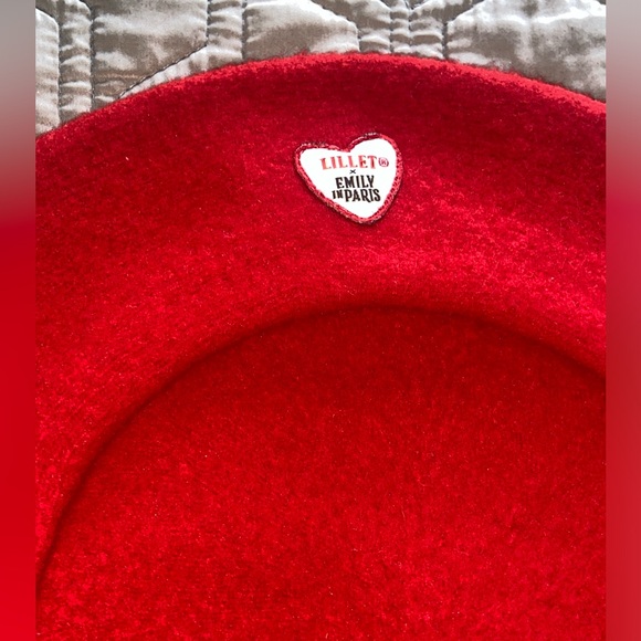 Lillet x Emily in Paris outfit season 4 pink tweed short red blouse wool Beret M - Picture 11 of 16